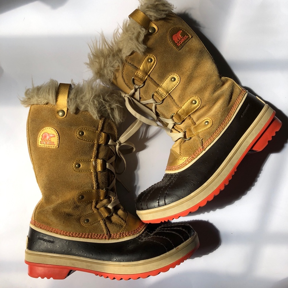Sorel Torino boots YOUTH 6  Women 7.5
